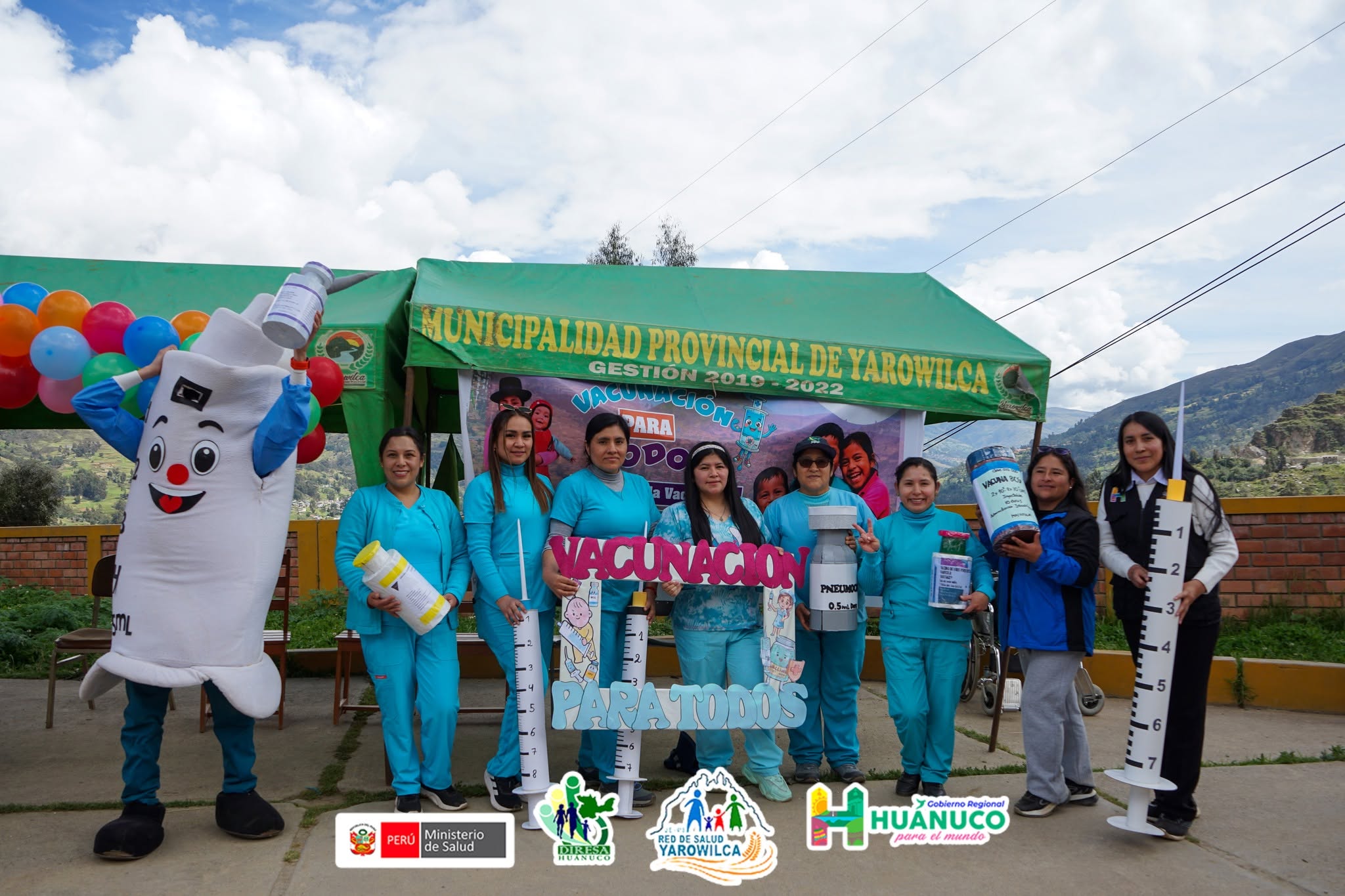 LANZAMIENTO DE VACUNATON